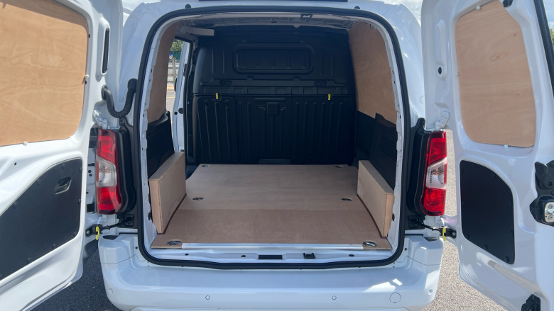 Peugeot Partner Standard Diesel 1.5 BlueHDi 100 Asphalt Van